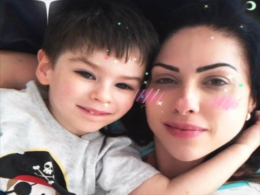 monique medeiros caso henry