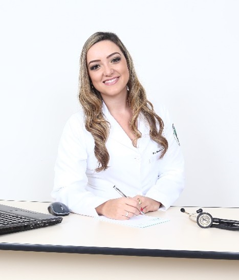  Oncologista Dra. Daniélle Mauricio Cabral Amaro