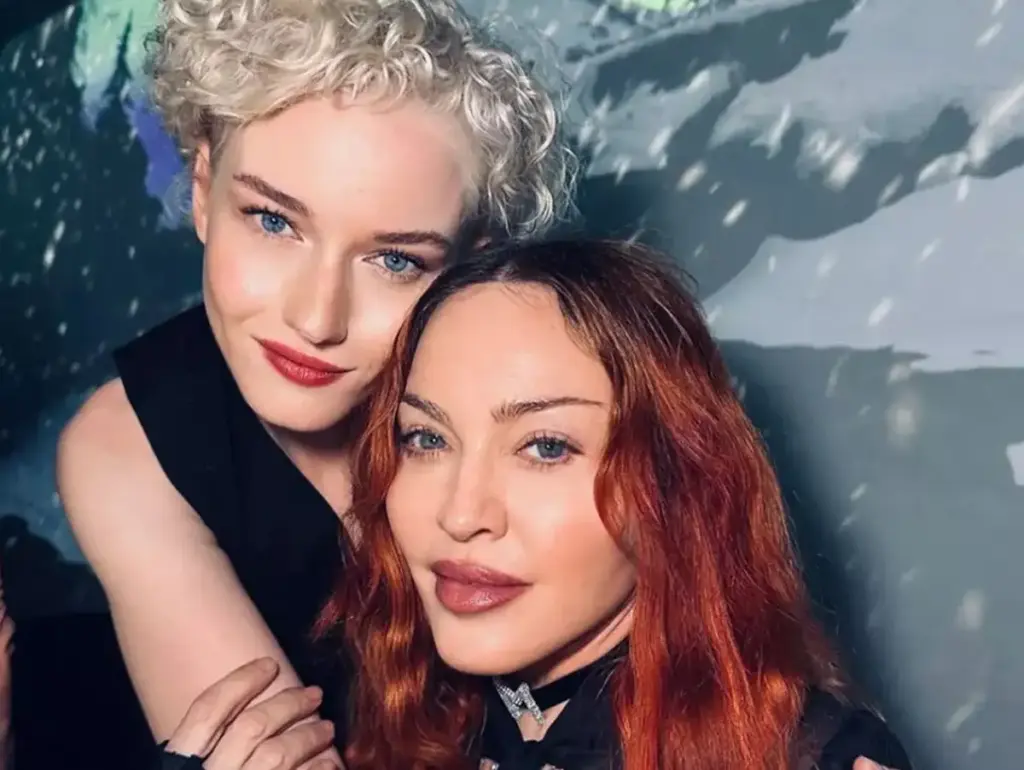 julia garner madonna