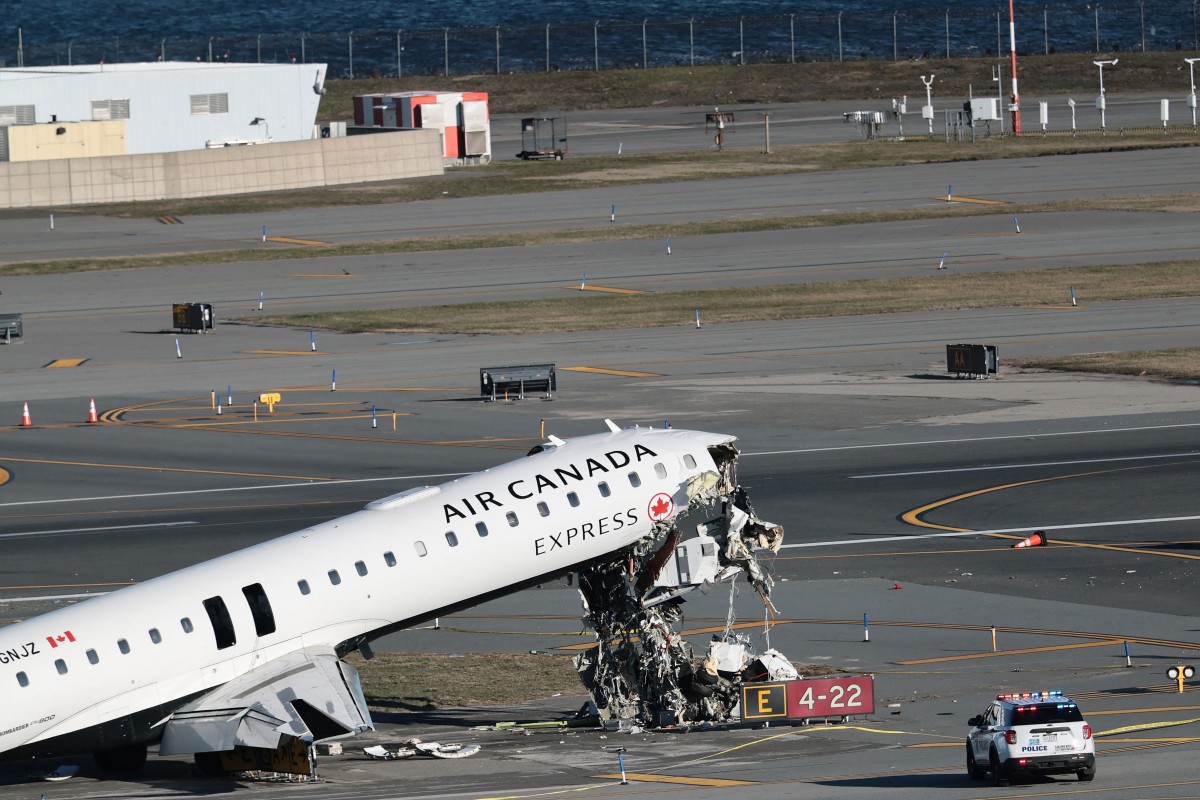 air canada express plane collides with fire truck at laguardia airport