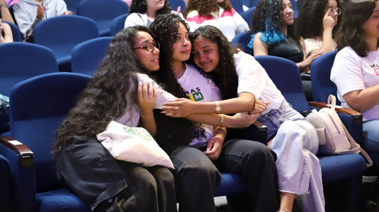 6875d2f7 c324 4893 a777 7cbe2d9c8d05