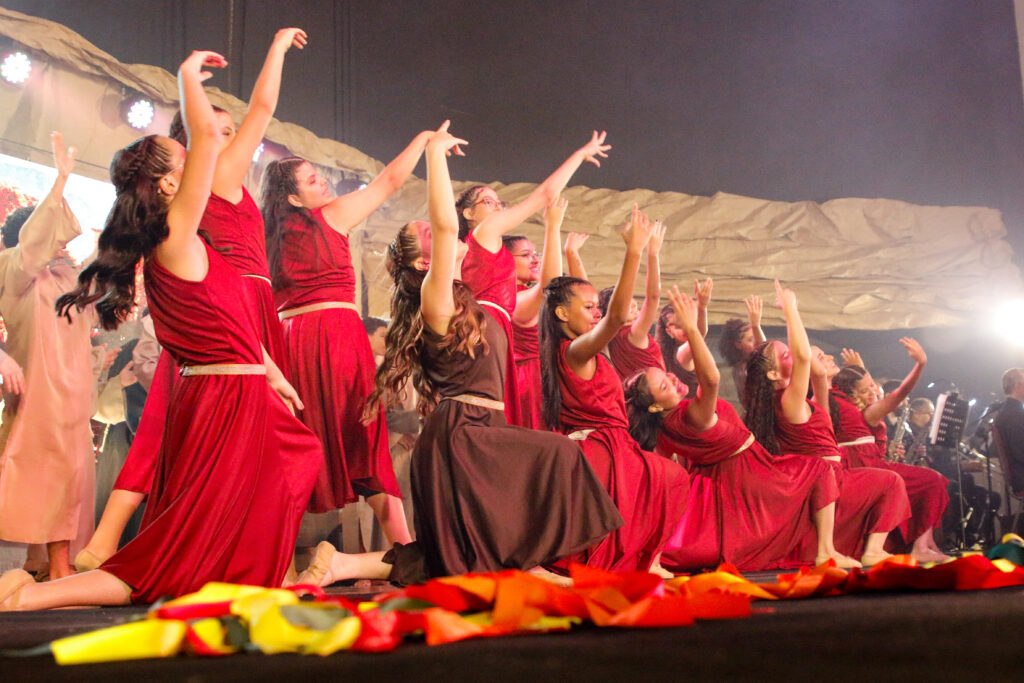 auto de páscoa divulgação.jpg