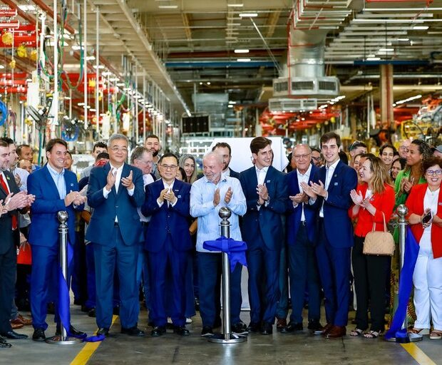 lula reinaguração da planta fabril da caoa