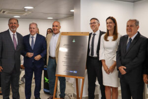 55170228448 d5f15437e4 c (2)