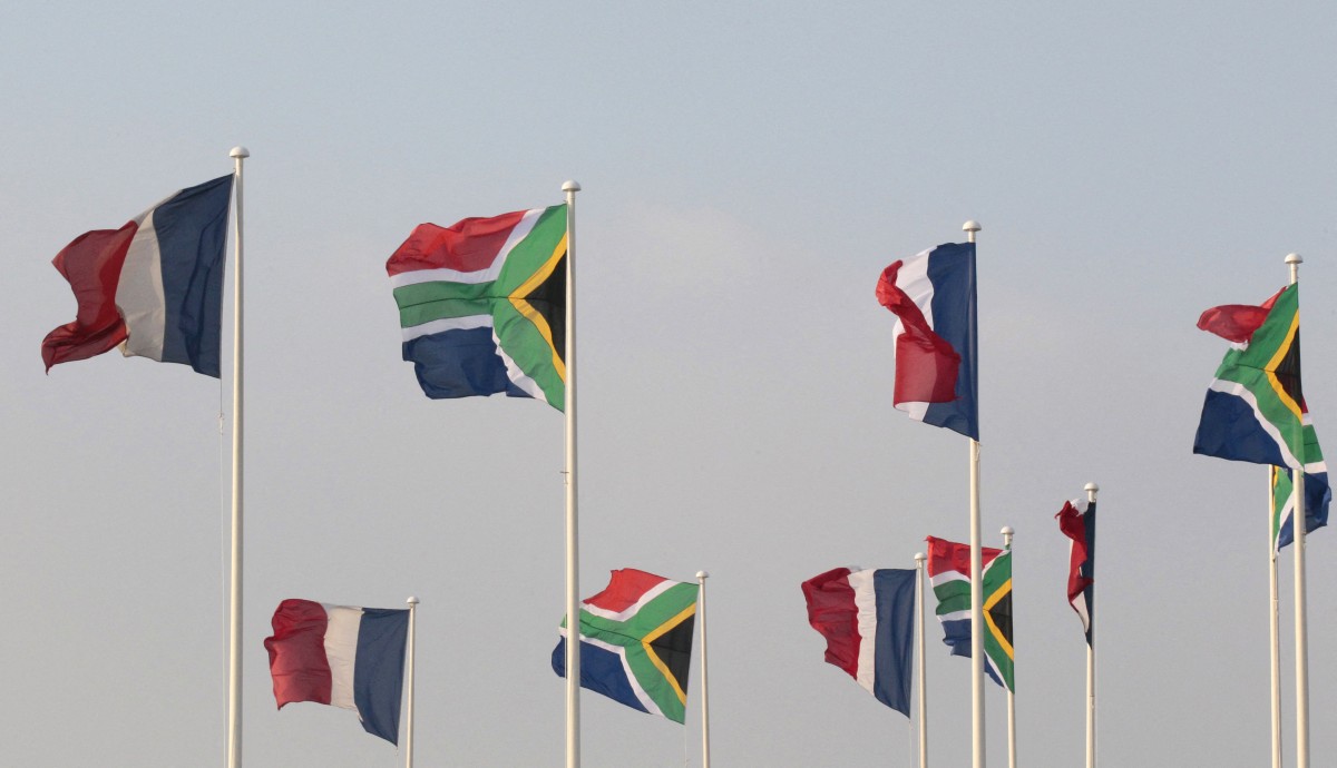 África do Sul é convidada e depois excluída de reunião do G7 na França