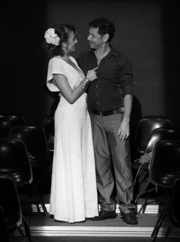 diretores juliana drummond e abaetê queiroz em vinicius foto lívia bennet