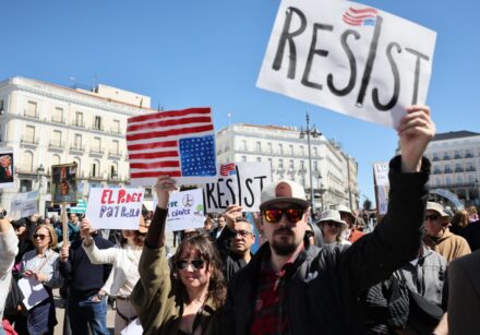 spain us no kings protest politics