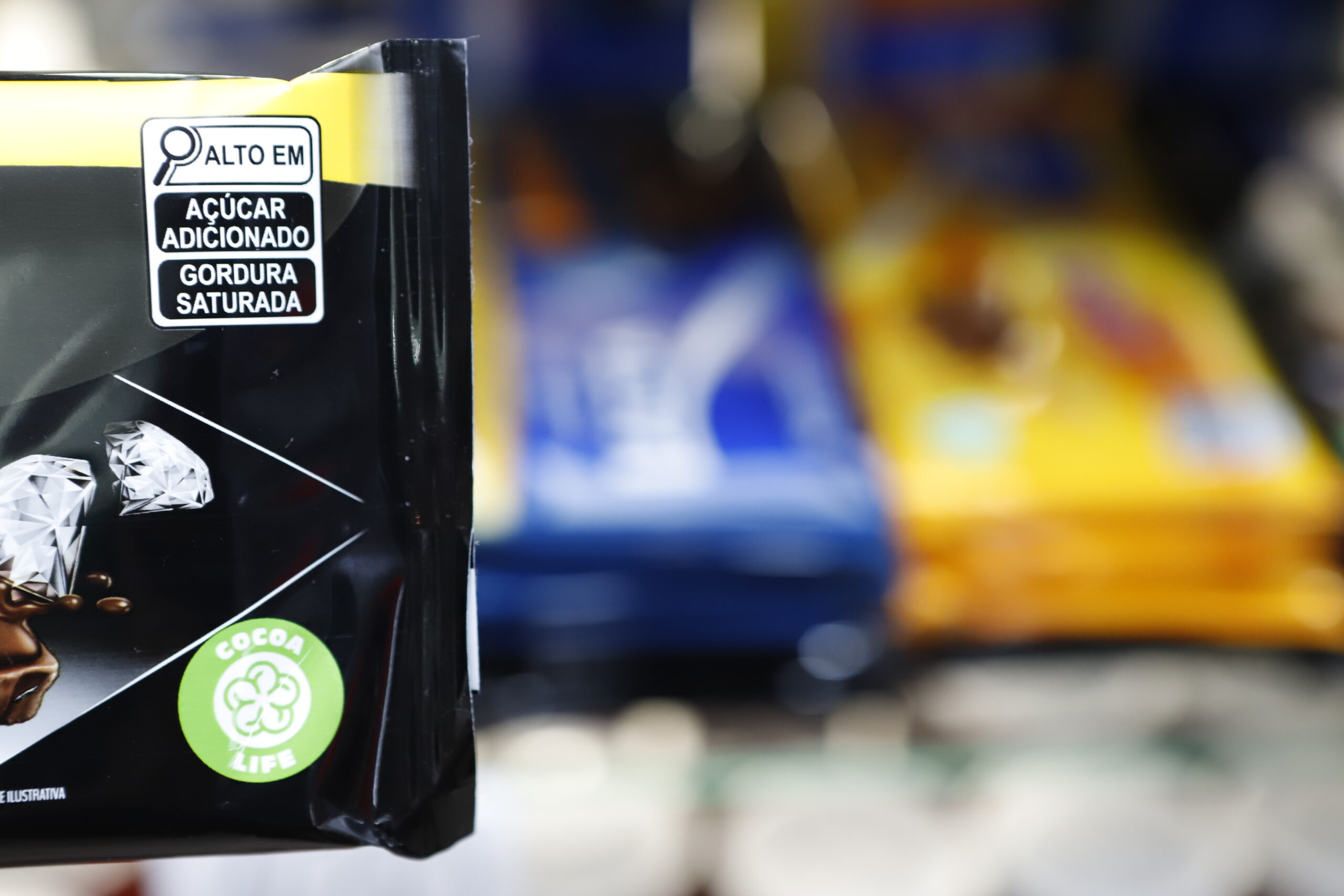 “Descasque mais, desembale menos”: especialistas reforçam regra simples para alimentação saudável