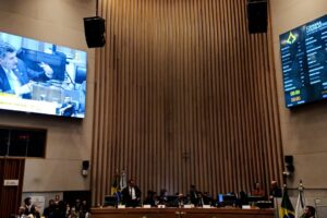 CLDF aprova reestruturação para o Detran