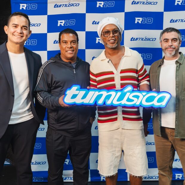 ronaldinho gaucho funda gravadora projeto inspirado copa 3