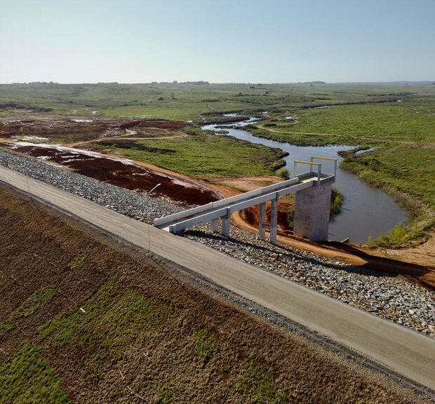 e6b3a7ca 5401 4dd4 9701 f1f0f21ddea4