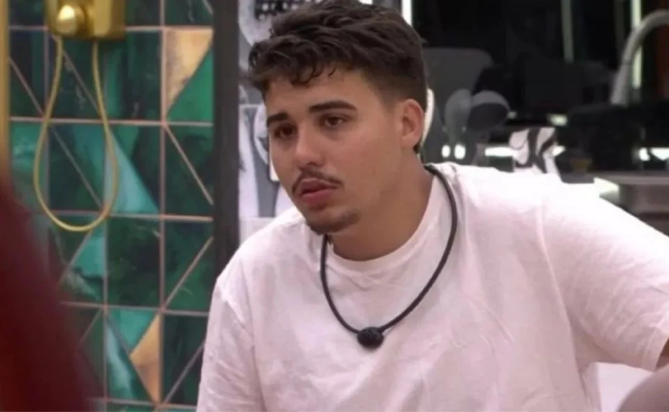 pedro espindola bbb processa globo 960x592