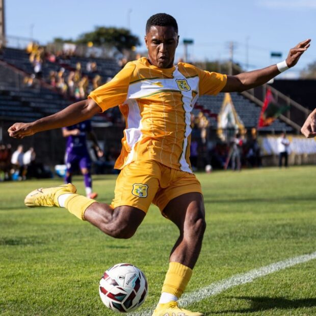 photo 2026 04 05 18 07 38 1 819x1024