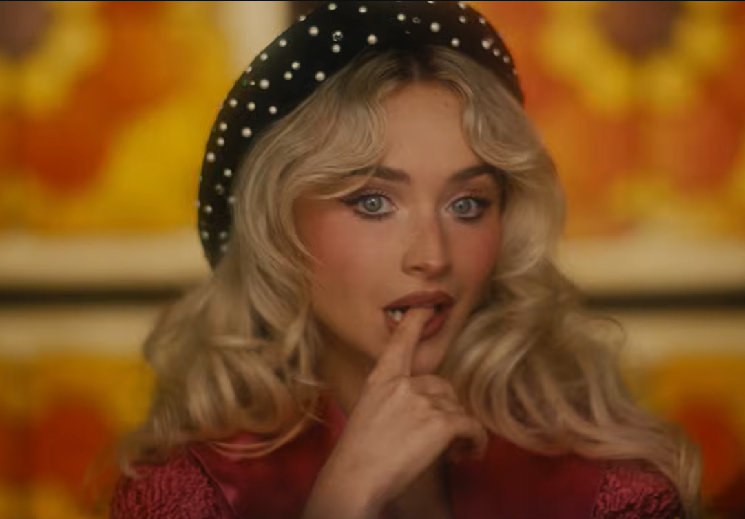 sabrina carpenter house tour