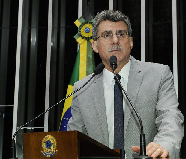 14471603093 6c264bce1d c