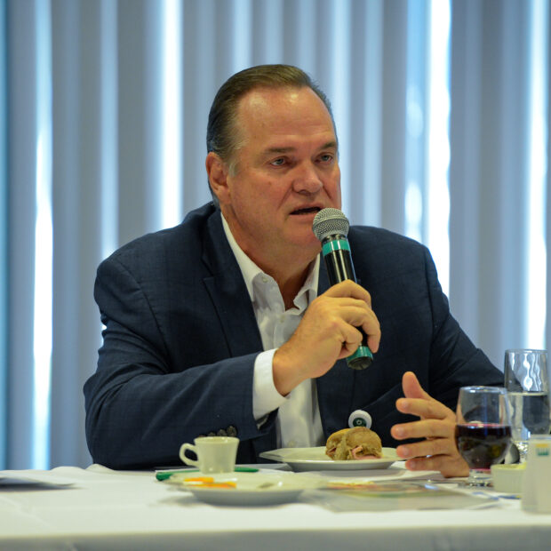 petrobras apresenta balanço em café da manhã com jornalistas