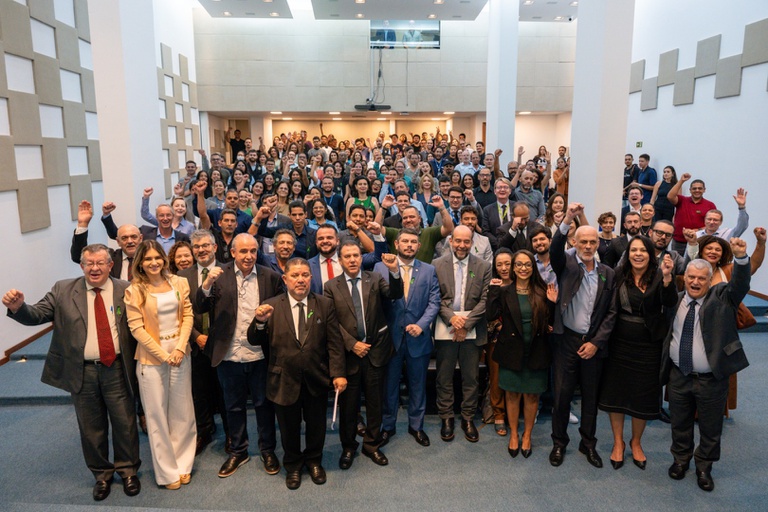 7d2b623e 961c 46d9 8926 0a0c988b8238