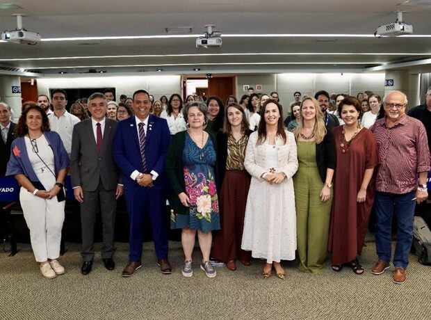 36748f2d 19ca 4df4 b3c3 f6b593e83fef