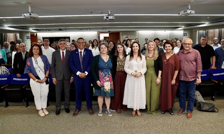 36748f2d 19ca 4df4 b3c3 f6b593e83fef