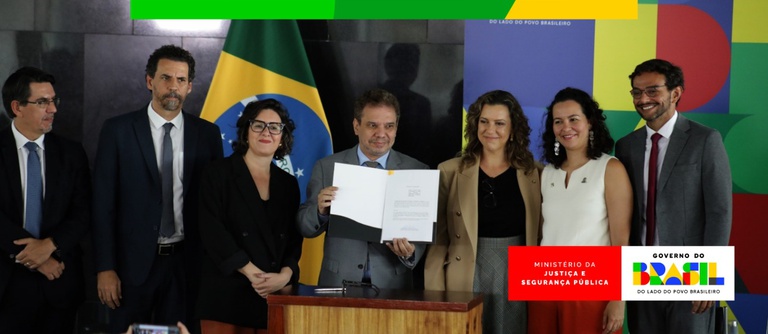 e40607f2 ace8 4067 bd19 dadf8c38778c