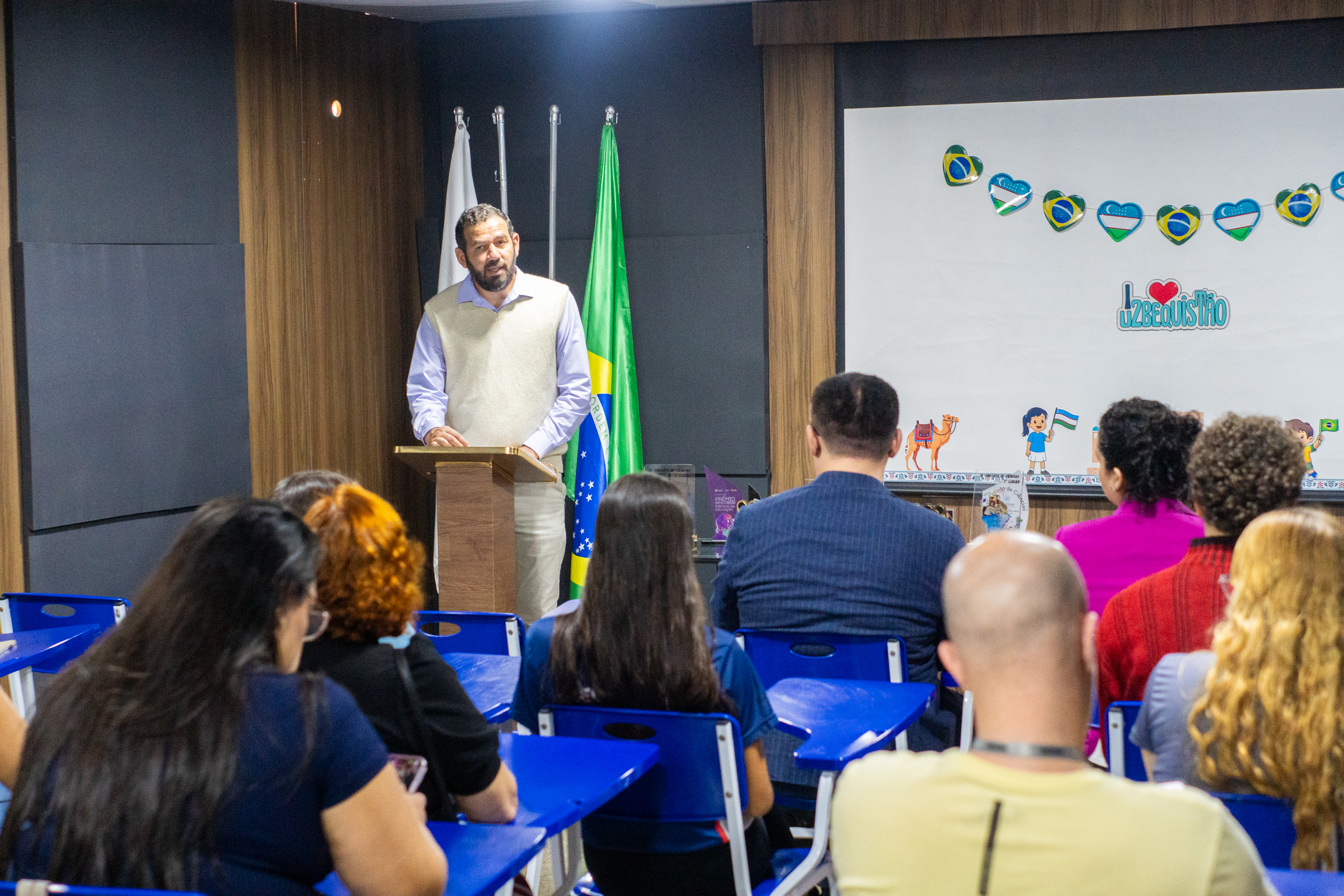 visita pisa ao ced 08 do gama