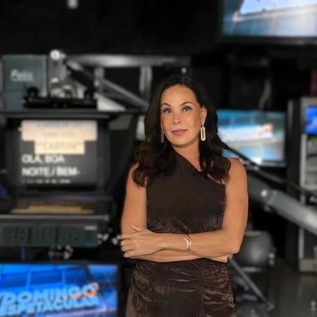 carolina ferraz domingo espetacular 860x688