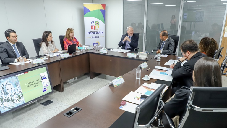 Observatório da AGU planeja estudo sobre IA nas eleições para combater desinformação