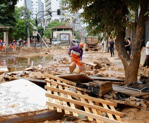 ae2c3cd2 cc00 450c 9ee6 2ffb993663b1