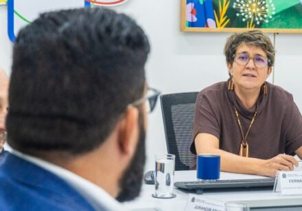 445b2ee5 de81 49e5 a9e3 8dd4c52dafb8