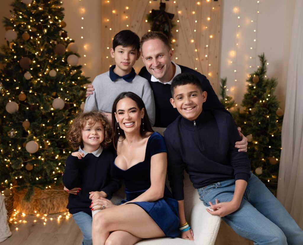 Brasileira milionária expõe “dia de família premium” nos EUA e divide opiniões ao mostrar luxo com os filhos