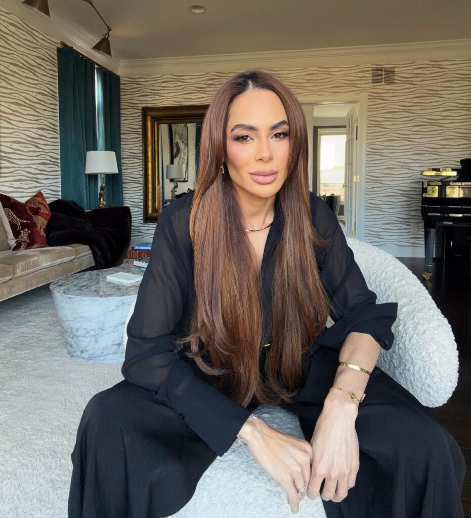 416b6159 8135 480c 8d48 3d0a3aac0424