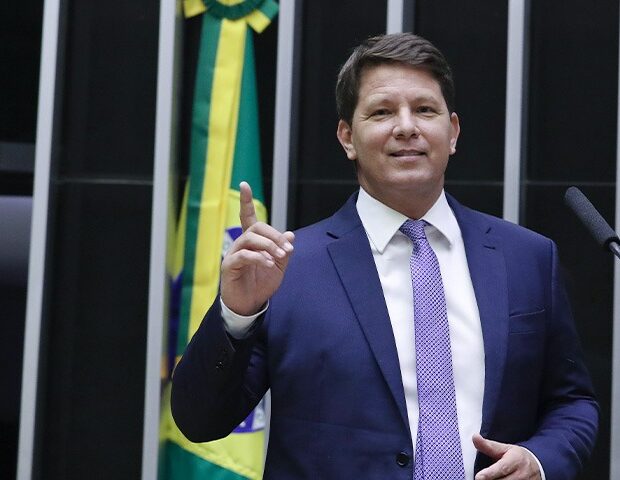 Câmara não encontra irregularidades em emendas de Mario Frias citadas em petição ao STF | Créditos: Câmara dos Deputados