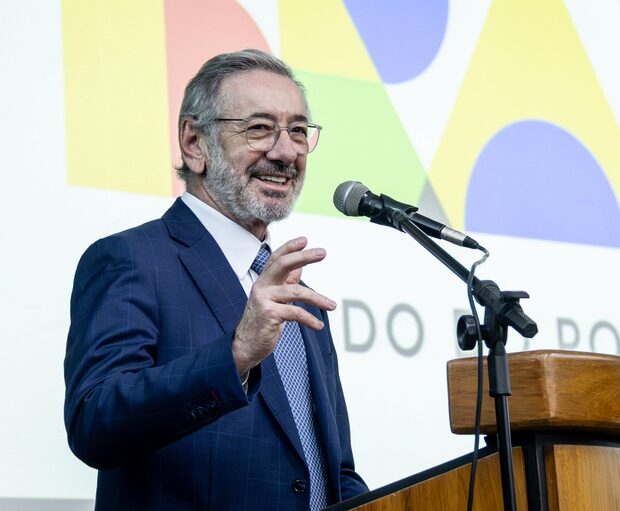 dccaa64c a80c 4fa3 8c93 2e3ddbe92f84