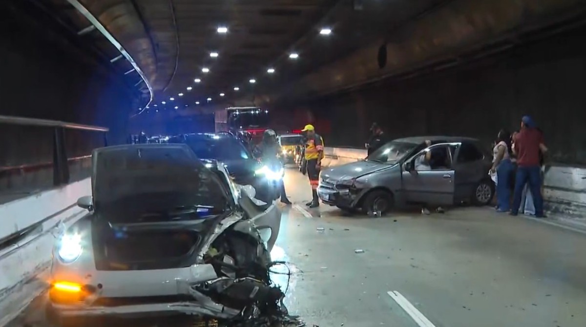 acidente com porsche em sp