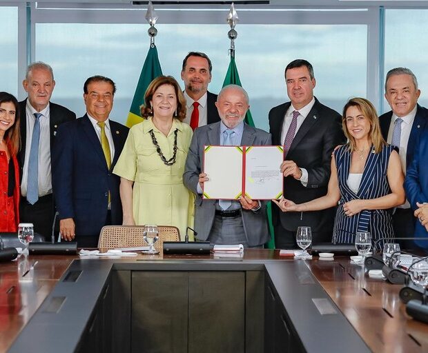 09dbedf4 c6f4 48a9 aa00 17b7675254bc