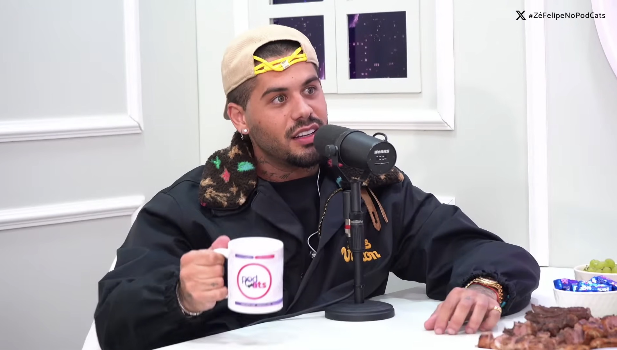 Zé Felipe confessa no Podcats que está há 4 meses sem beijar ninguém na boca desde Ana Castela! | Créditos: Reprodução (Youtube)