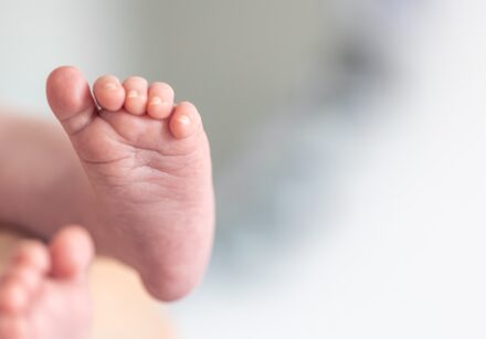 Teste do pezinho ganha fórum nacional em Brasília e coloca diagnóstico precoce na pauta do Parlamento