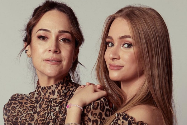 Manuela Goldflus e a mãe Gabriela Duarte | Reprodução (Instagram)