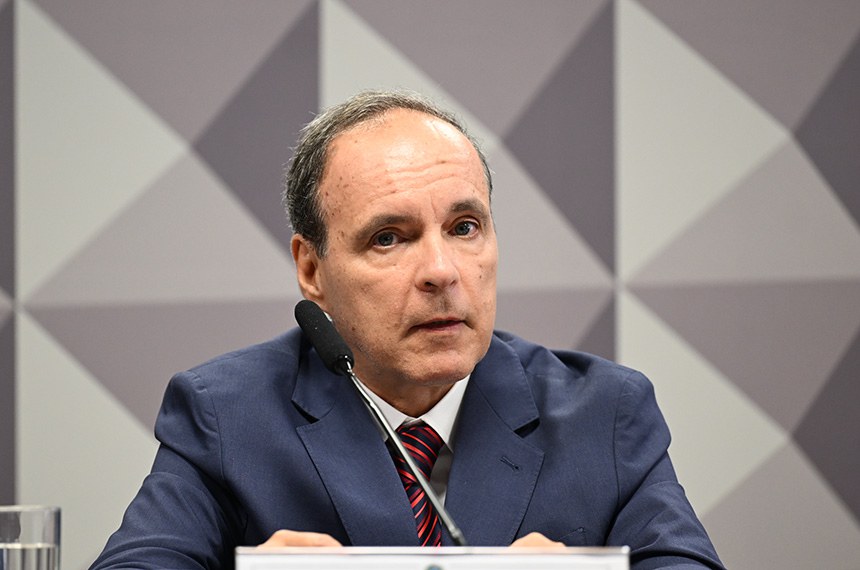 Senado aprova indicação de Luiz Cesar Gasser para embaixada na Polônia