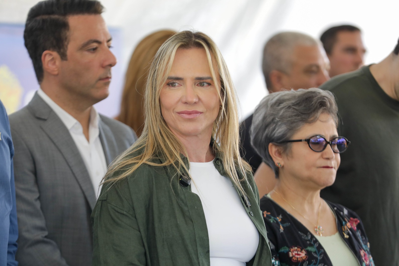 Celina recompõe base e consolida maioria