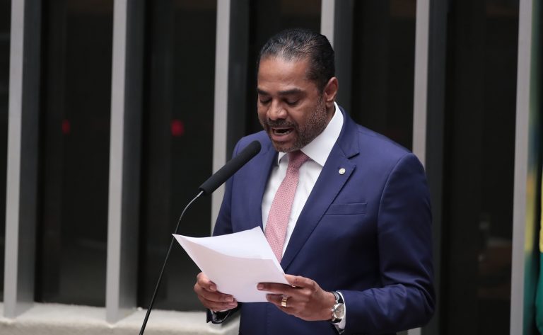 Câmara aprova suspensão de norma para importação de cacau da Costa do Marfim