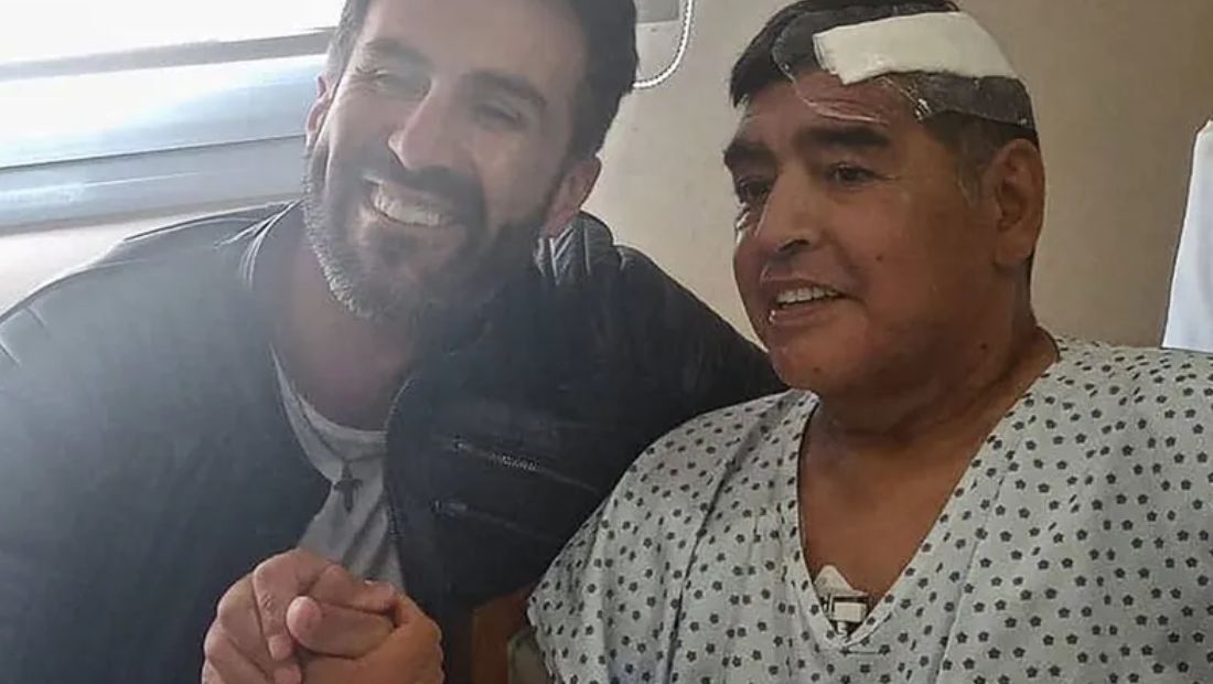 ‘Sou inocente’, declara ao tribunal médico de Maradona acusado por sua morte