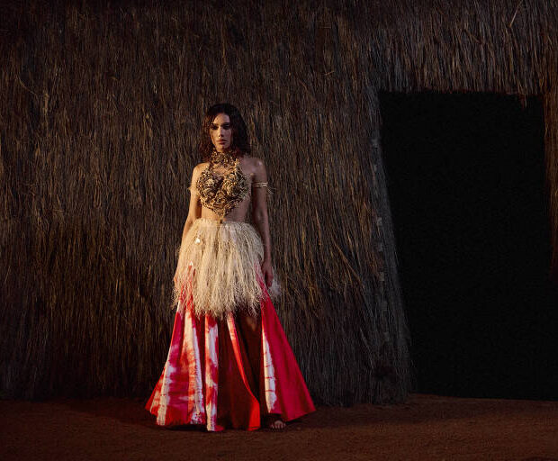 de volta ao brasil, anitta testa novos caminhos em 'equilibrium'