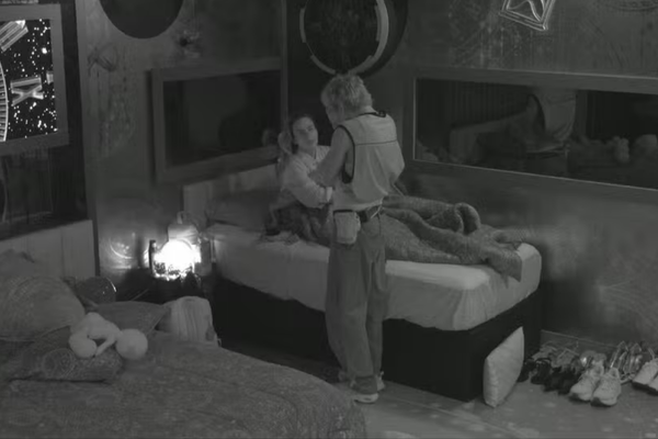 O dançarino foi direto para o quarto desabafar com Ana Paula, que resumiu o sentimento do Brasil em uma frase: “Tá de sacanagem, né?”