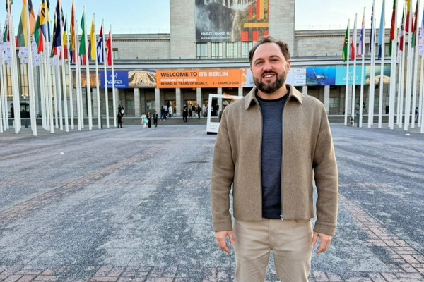 Gabriel Fumagalli, CEO da Xtay, levou 25 líderes da hotelaria brasileira para Berlim