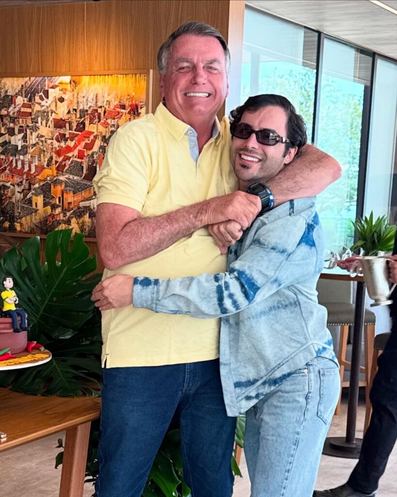 Agustin e Jair Bolsonaro | Reprodução (Instagram)