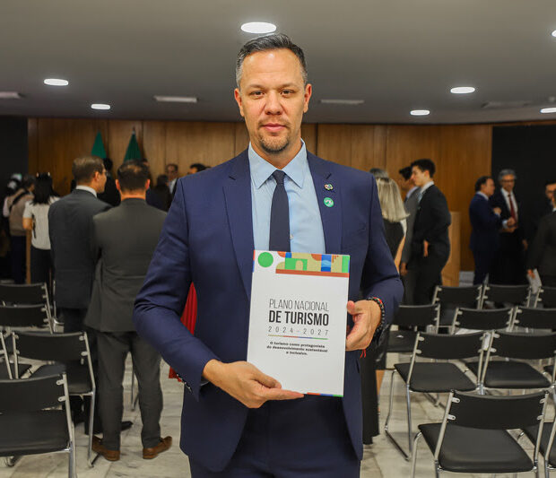 Bruno Reis é bacharel em Turismo e tem mais de 20 anos de experiência em planejamento e implementação de projetos e programas para o desenvolvimento do setor (Crédito: Renato Vaz/ Embratur)