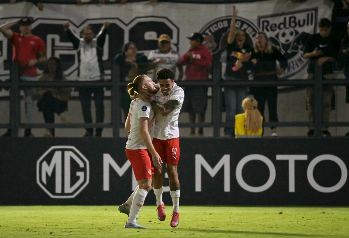 Pitta faz hat-trick e Red Bull Bragantino atropela o Remo no Brasileirão