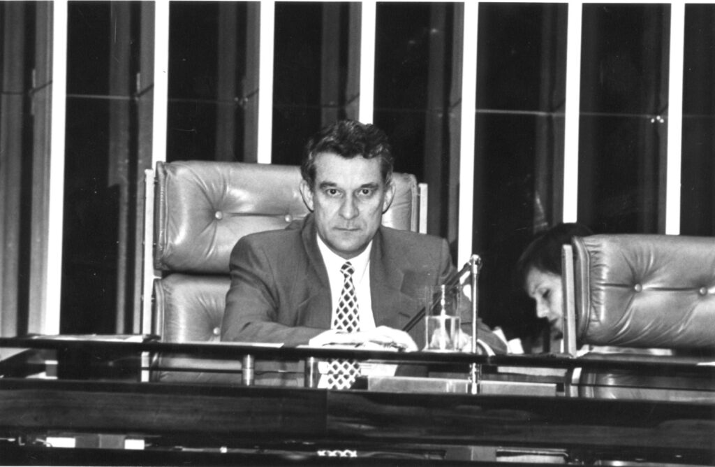 senador valmir campelo