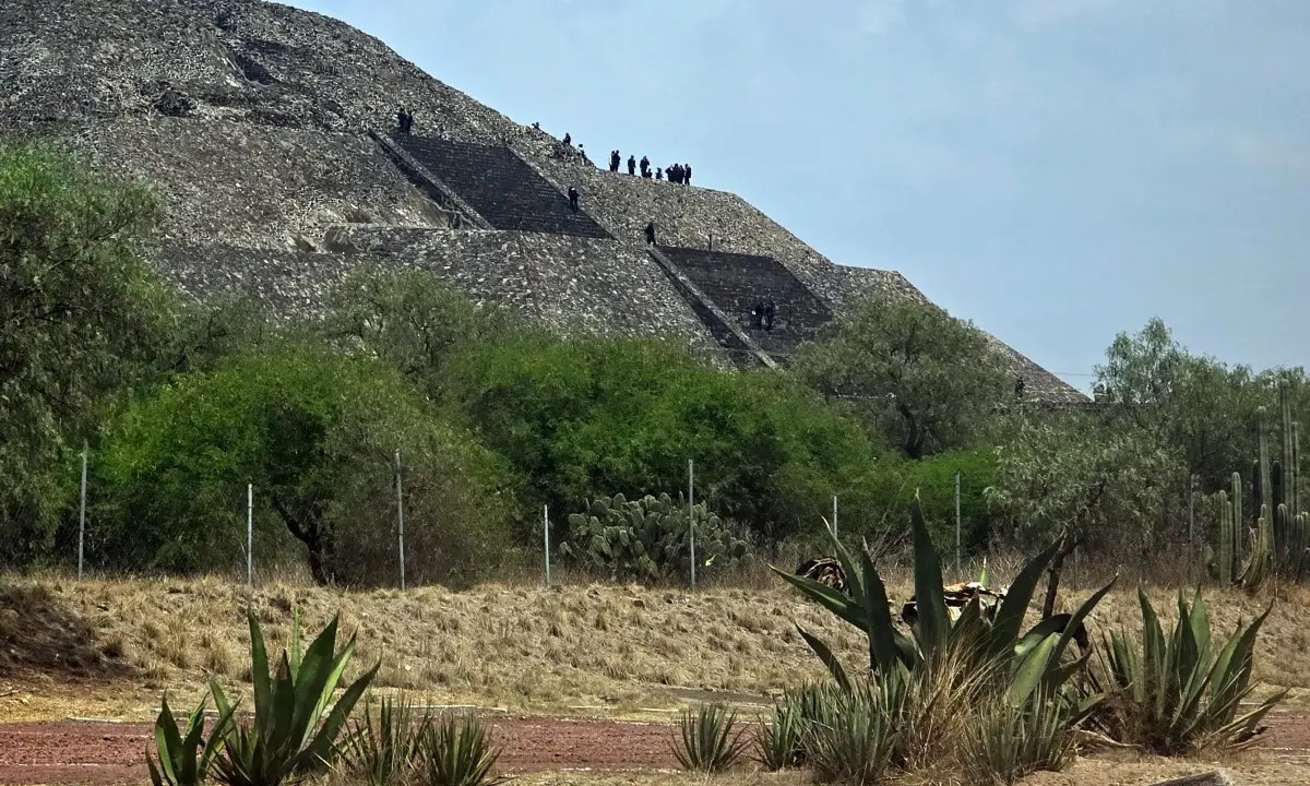 Ataque armado em pirâmide de Teotihuacán, no México, foi planejado, dizem autoridades